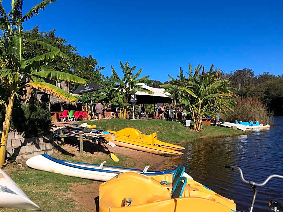 The Riverdeck Accommodation and Backpackers