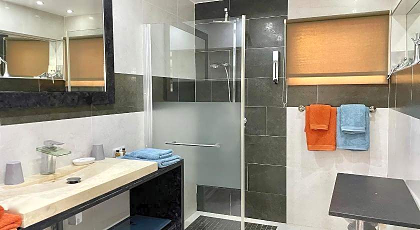 Residence Adam and Eve