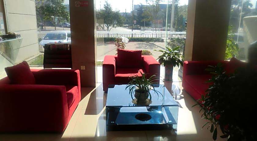 Jinjiang Inn Linyi Train Station Branch