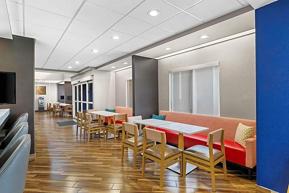 Comfort Suites Columbia at Harbison