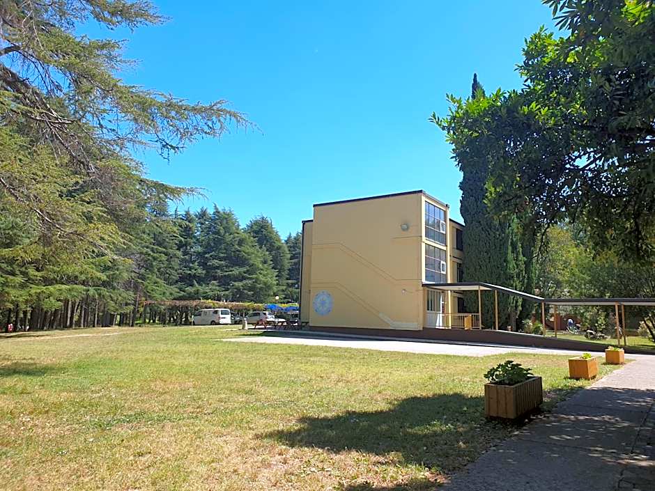 Youth Hostel Pinesta