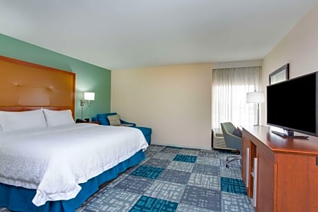 1 King W/Microwv/Fridge Nonsmoke