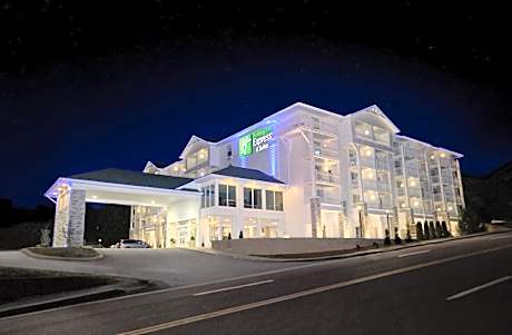 Holiday Inn Express Pigeon Forge  Sevierville By IHG