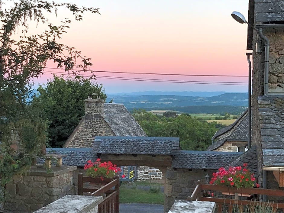 Lo Soulenquo à Fonteilles sur le GR 65