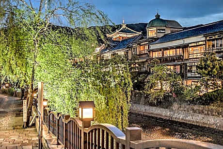 K's House Ito Onsen - Historical Ryokan Hostel