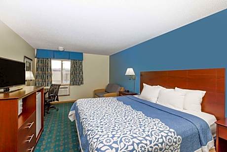 King Room - Mobility Access/Non-Smoking