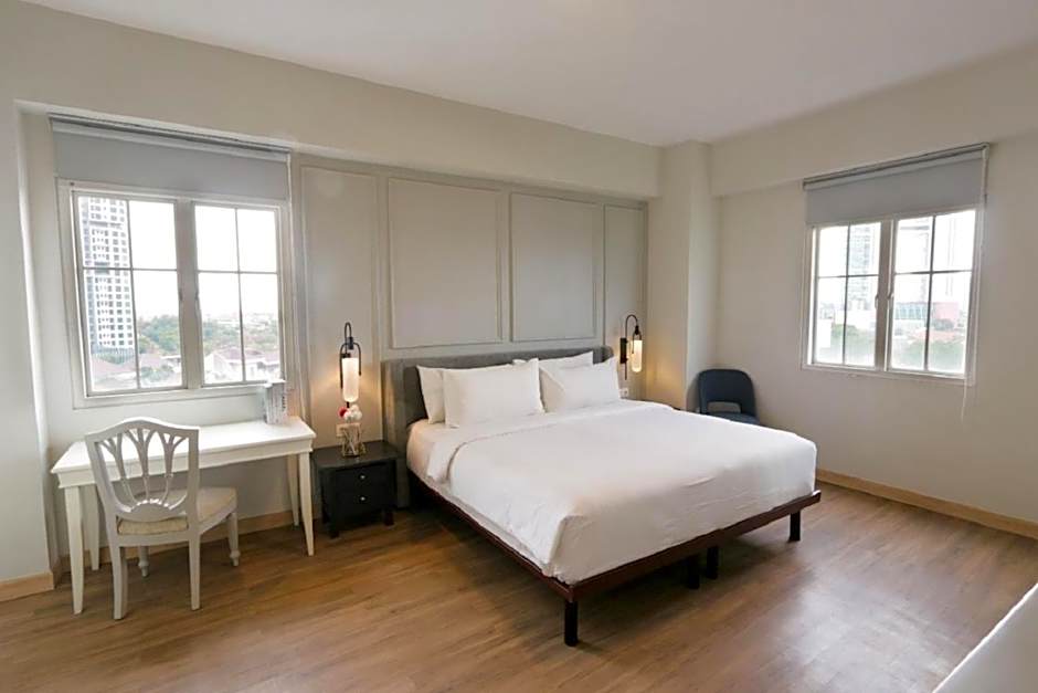 Photo 1 of 7 of Premier 2 Bedroom Apartment