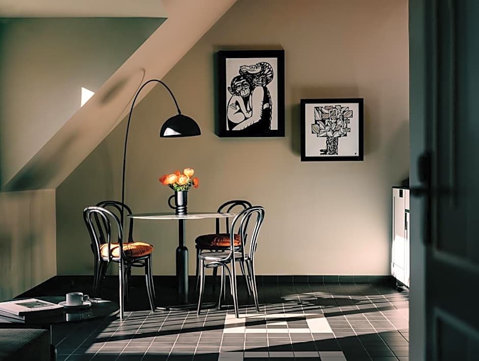 WELTWIEN Luxury Art Apartments & Free Parking