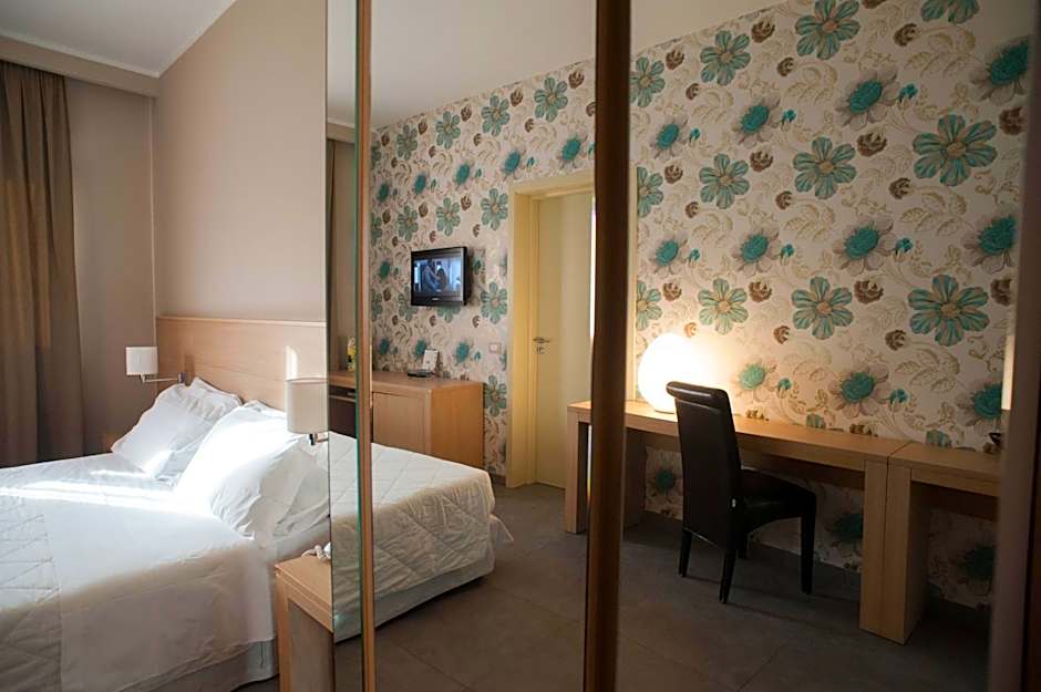 Foto 1 de 10 de 1 Double Bed or 2 Beds