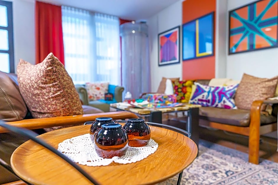 Tante ALMA's Bonner Hotel