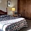Love Hotels Tomahawk by OYO at Lake Mohawksin WI