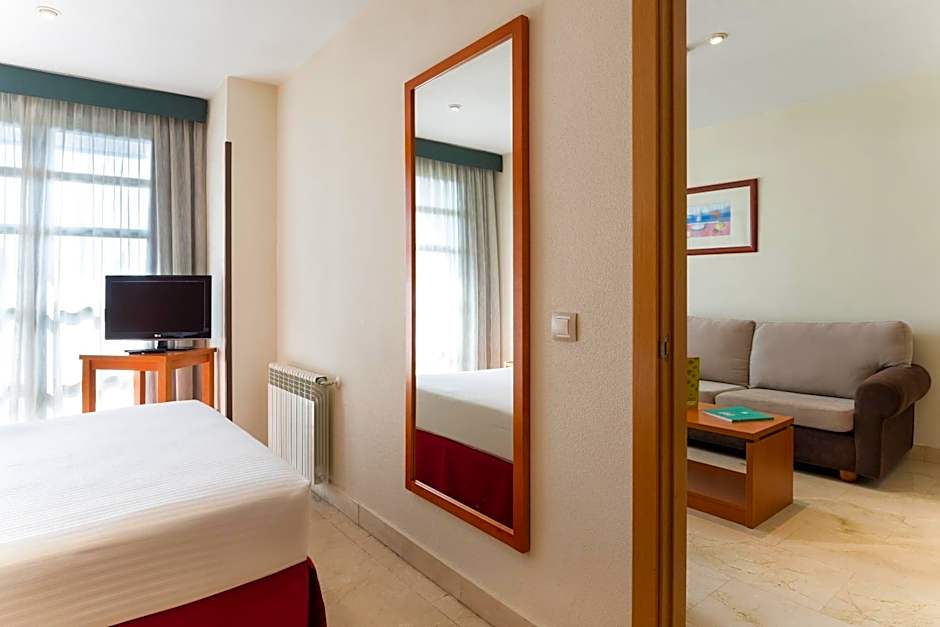 Exe Gran Hotel Almenar