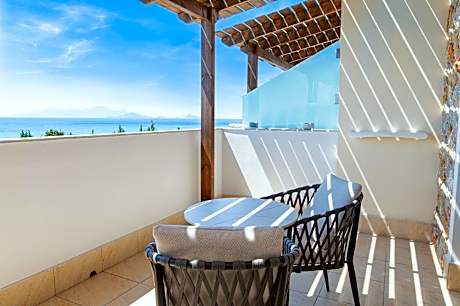 Superior Double or Twin Room with Sea View