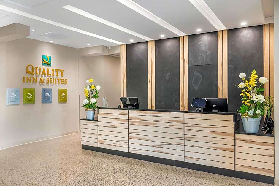 Quality Inn & Suites