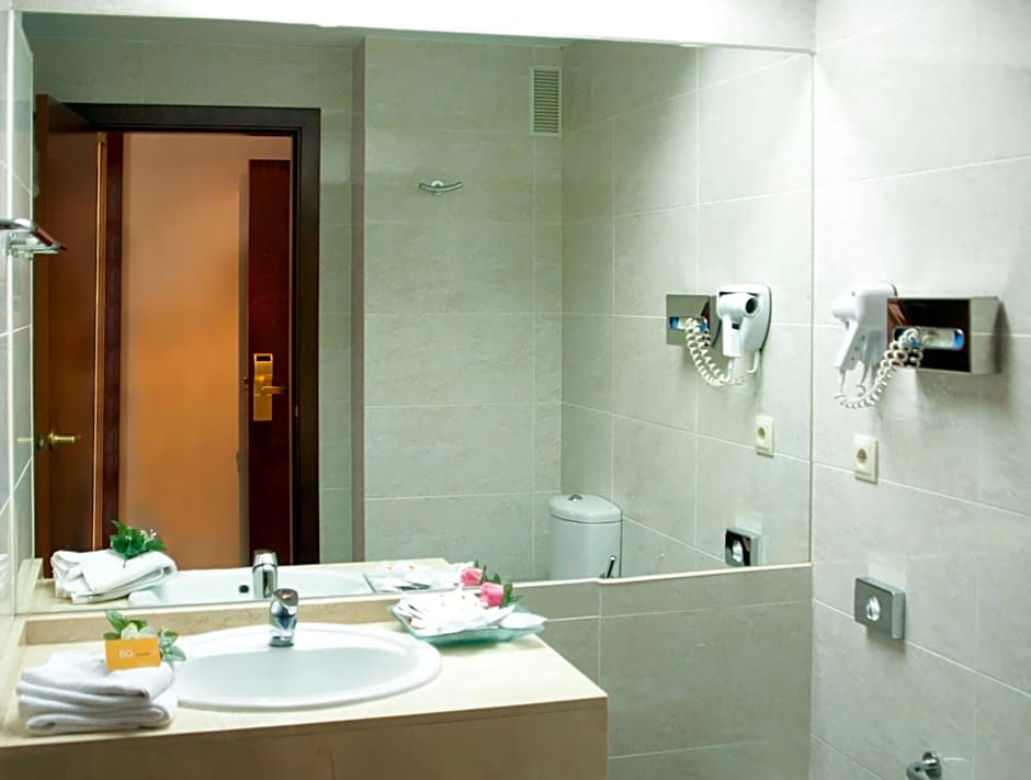 BQ Andalucia Beach Hotel