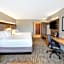 Holiday Inn Express & Suites New Castle By IHG