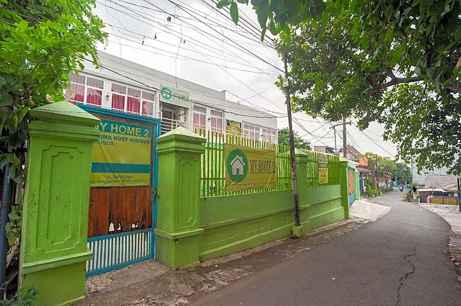 Urbanview My Home Ciracas by RedDoorz