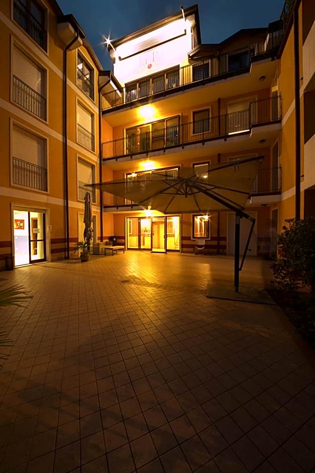 Ferretti Residence Garda Palace