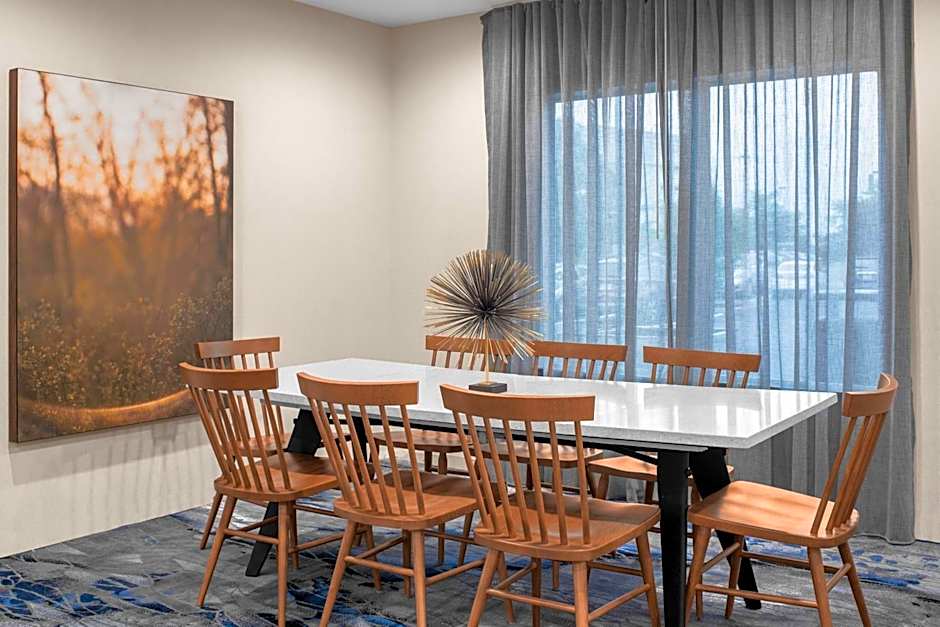 Fairfield by Marriott Inn & Suites Columbus Hilliard