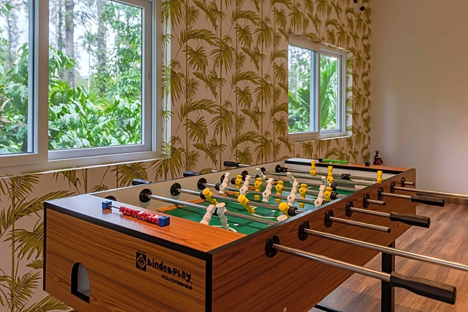 Shanthi Kunnj Riverside Exotica