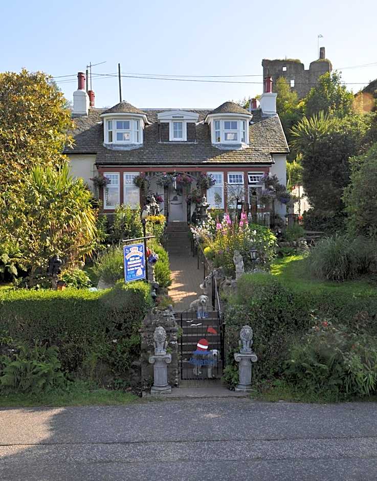 The Moorings