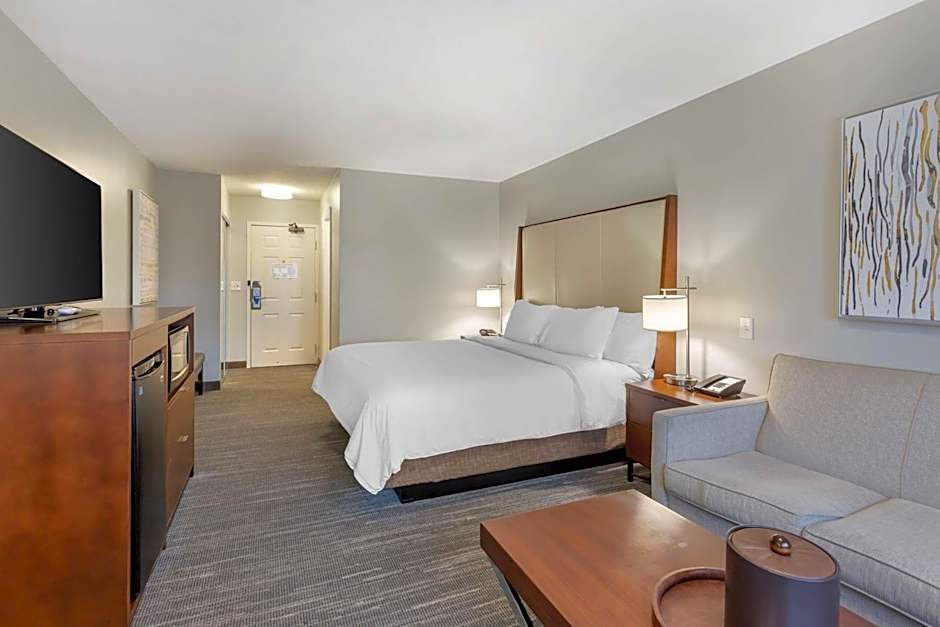 Best Western PLUS Cotton Tree Inn