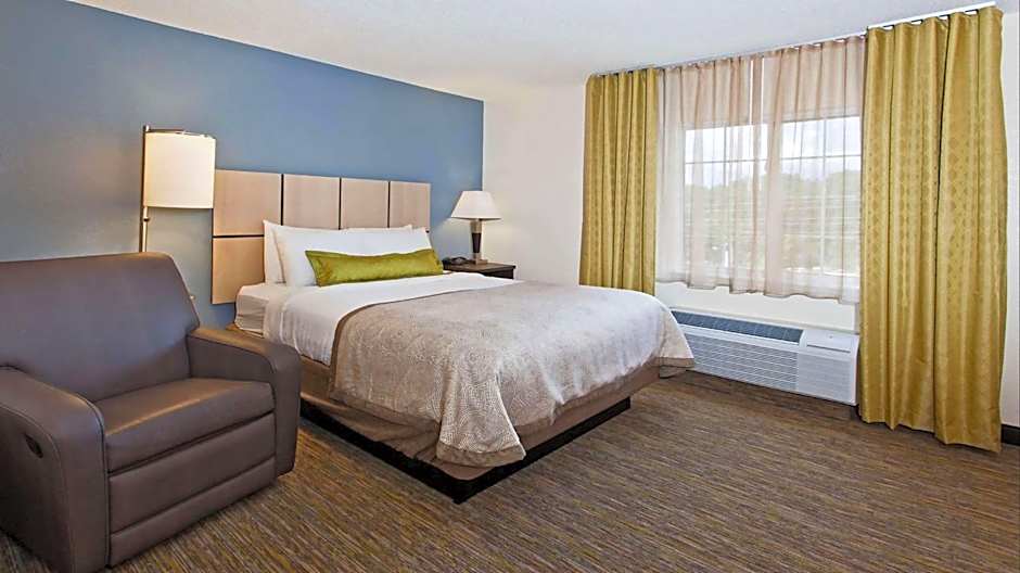MainStay Suites- Kansas City Overland Park