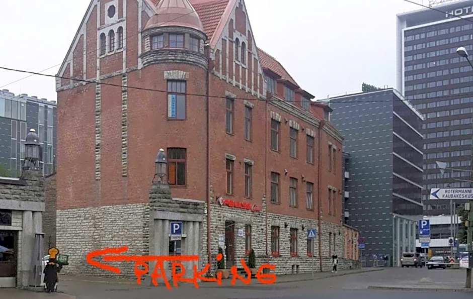 Rotermanni Hostel near harbor 4 floor