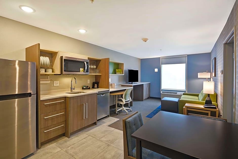 Home2 Suites By Hilton Grand Rapids North