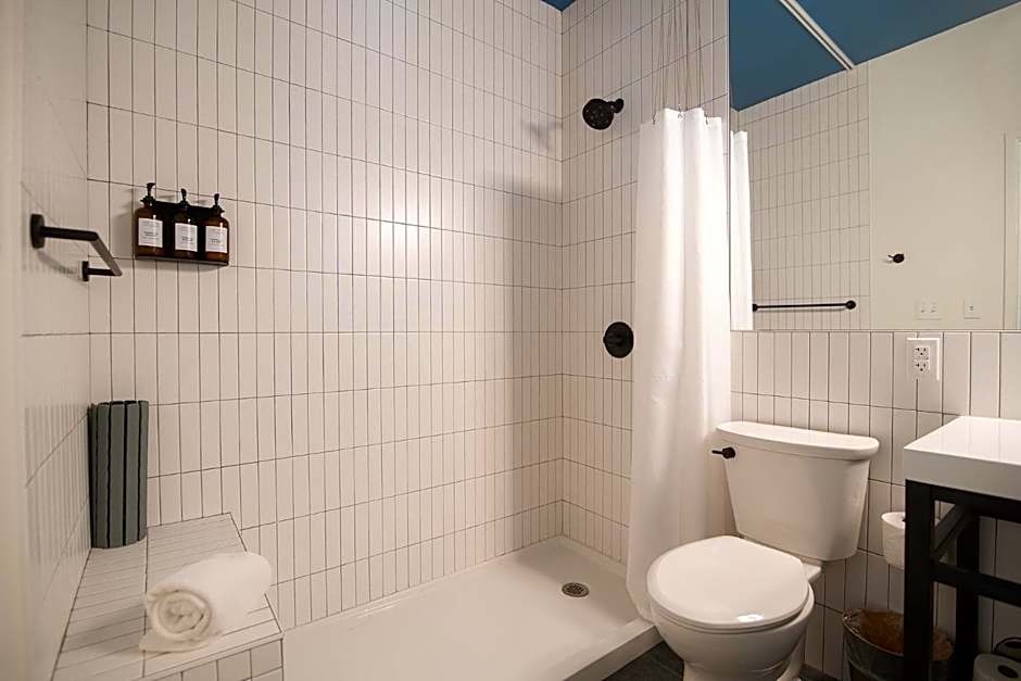 Talbot Commons Hotel