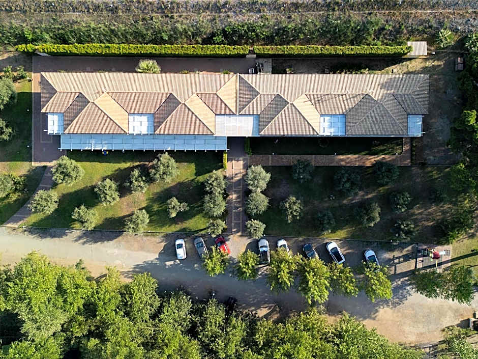 Hotel Baia Di Trainiti