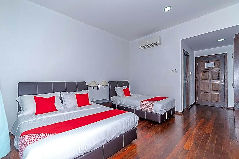 OYO 90036 Eagle Wood Garden