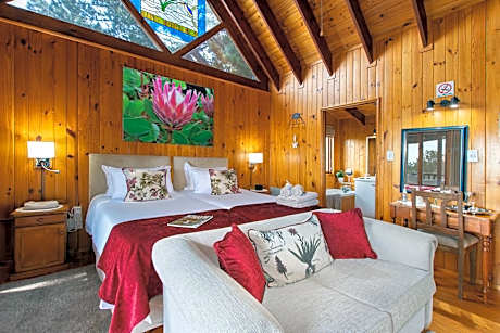 Deluxe Double or Twin Room with Balcony