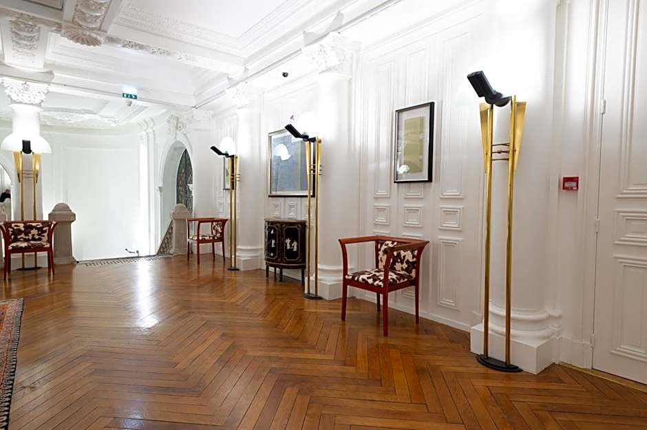 Grand Hôtel Du Tonneau D'Or