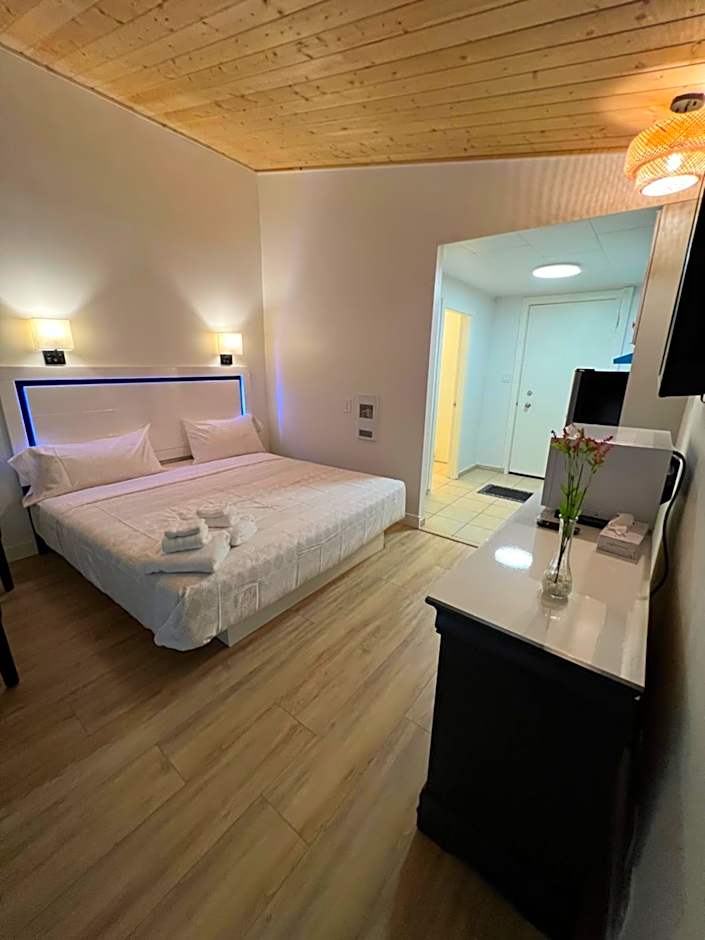 Destination Inn Cache Creek