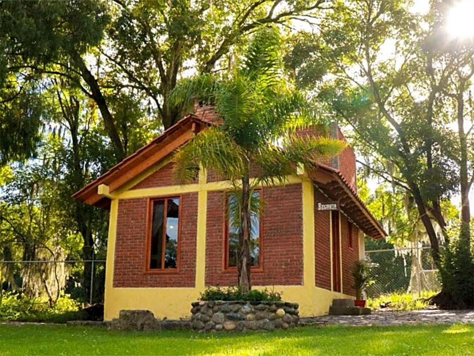 Cabañas del Bosque by Rotamundos