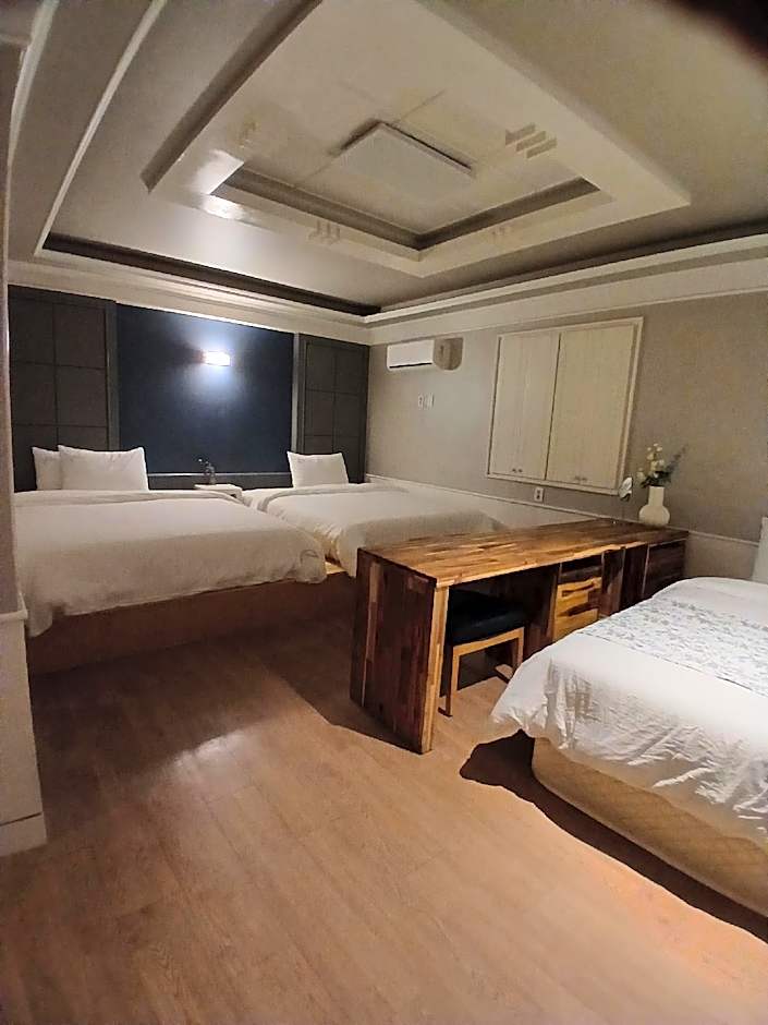 Hiddenhill Bulkuksa Hotel