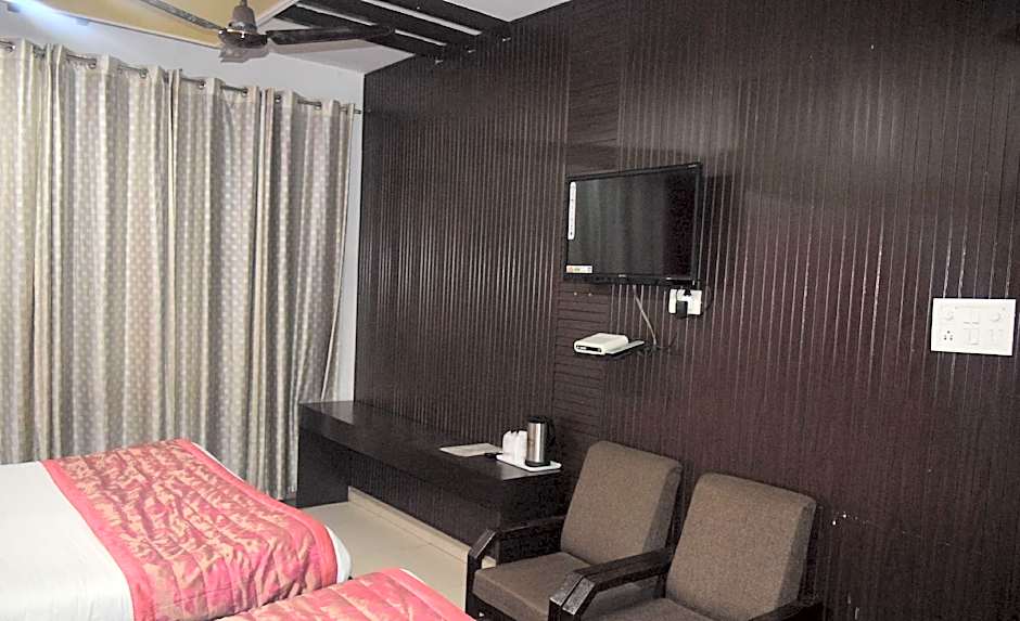Hotel Trishul Haridwar