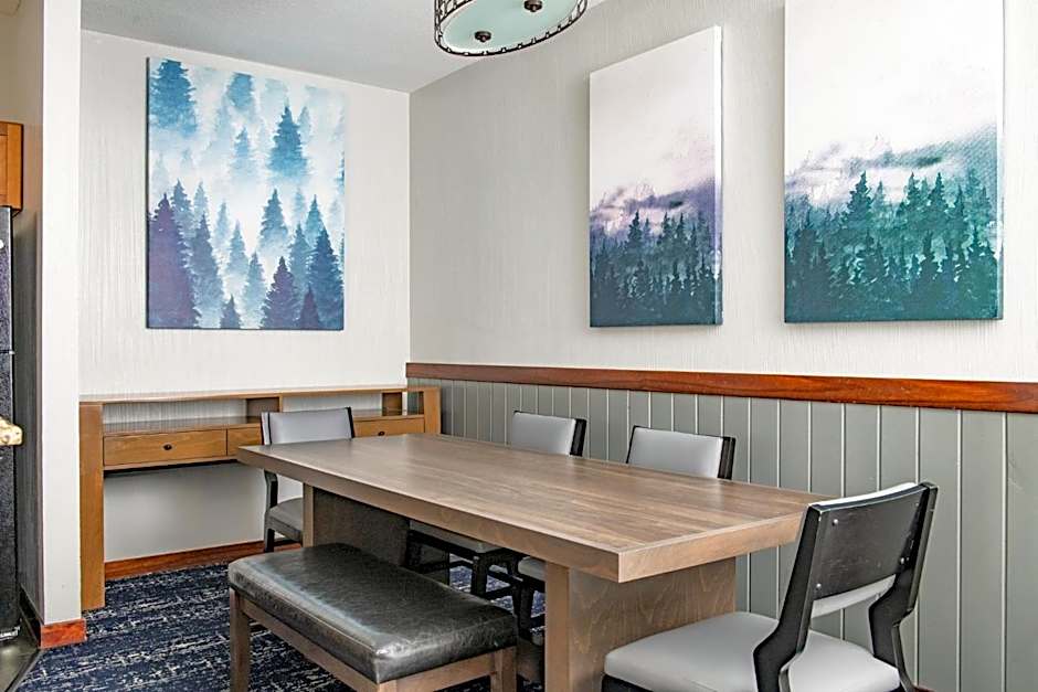 Club Wyndham Glacier Canyon