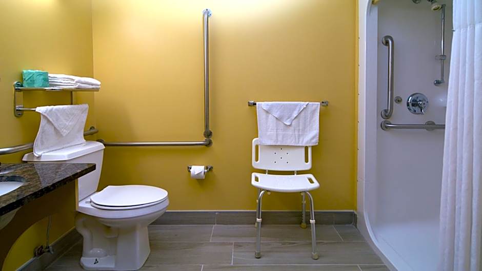 Super 8 by Wyndham Red Wing