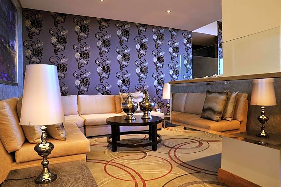 Holiday Inn Johannesburg-Rosebank By IHG