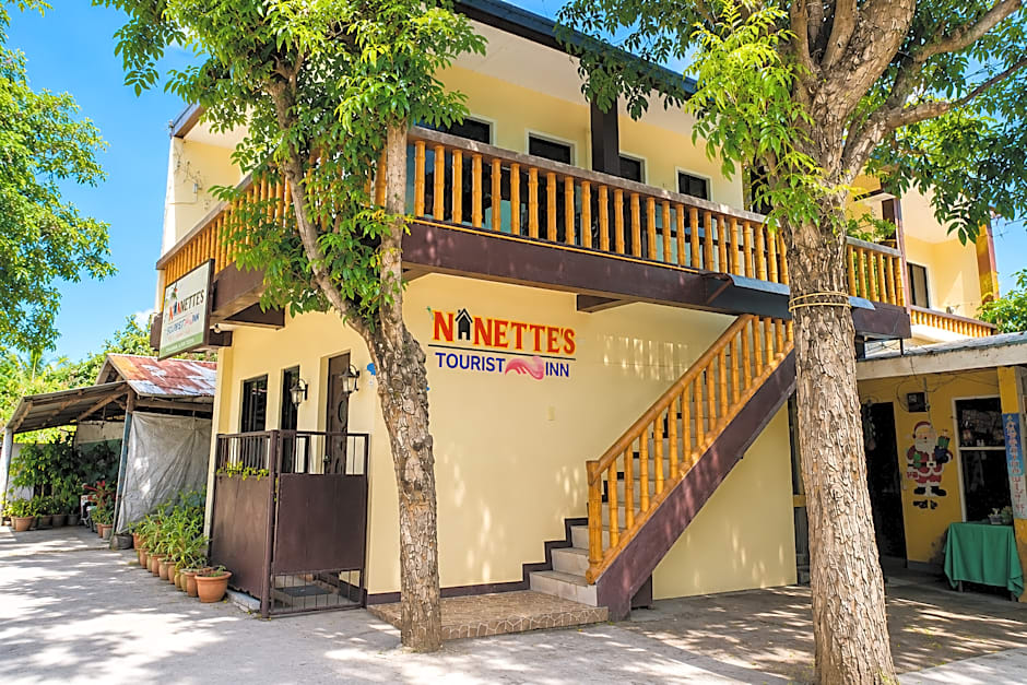 Nanette's Tourist Inn