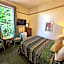 Hotel Planter