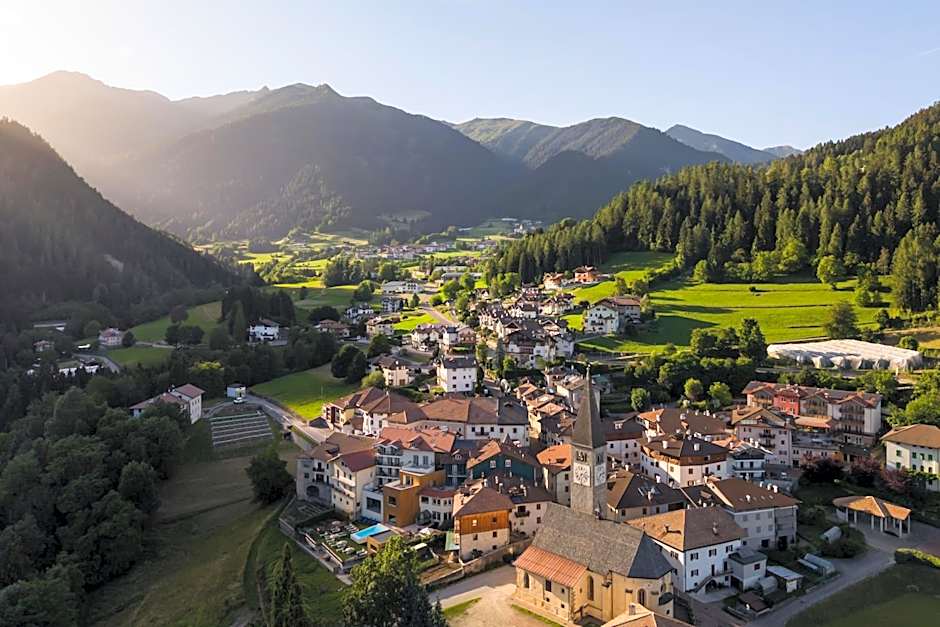 Cavallino Experience - Alpine Wellness Hotel