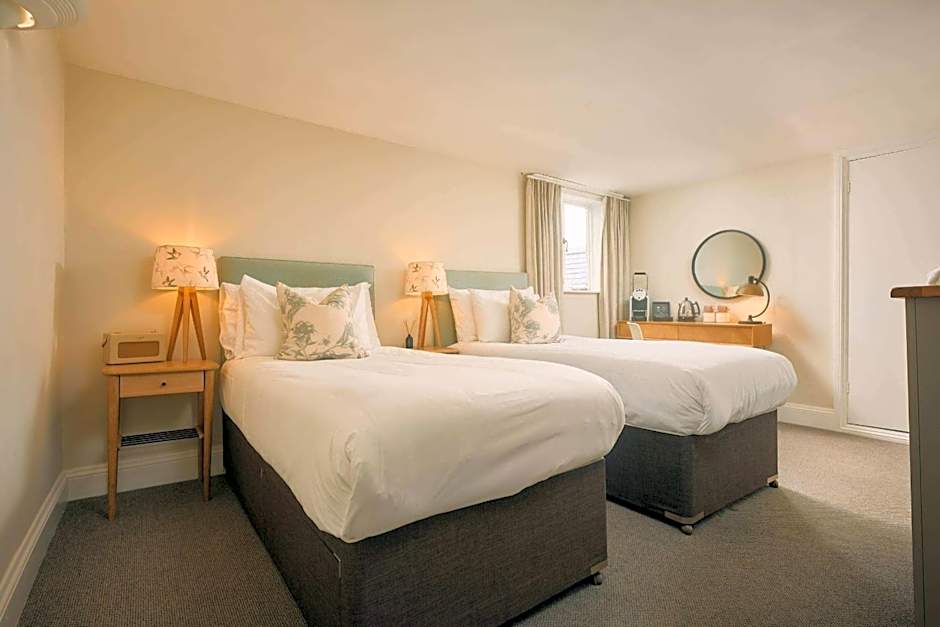 The Godolphin Hotel
