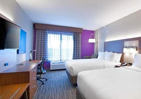 Standard Room with Two Queen Beds