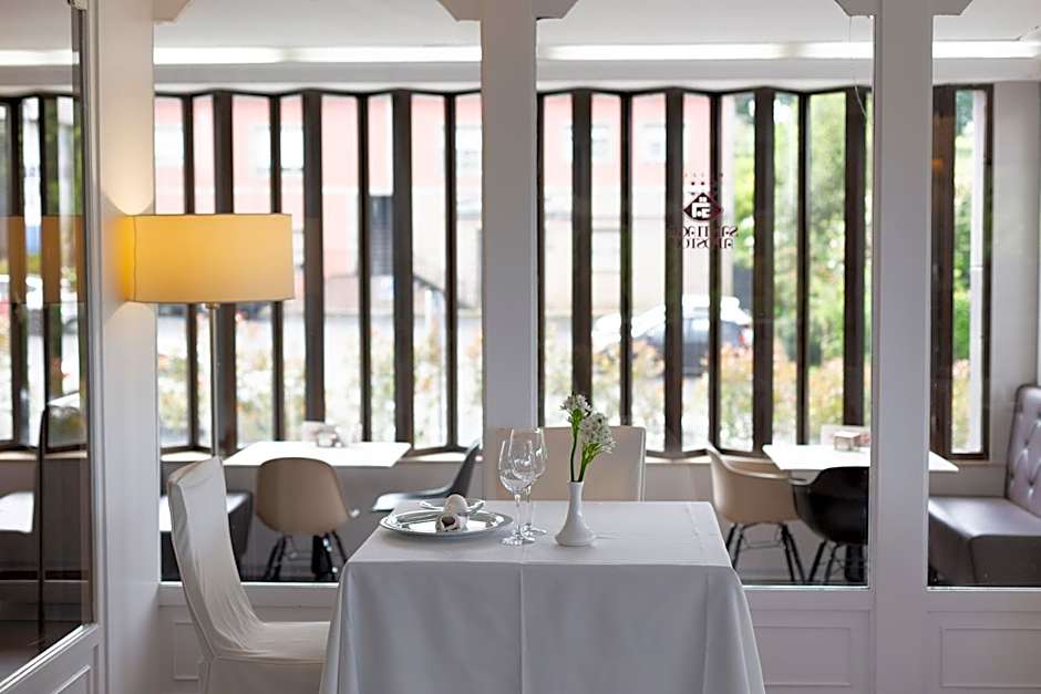 Hotel Santiago Apóstol