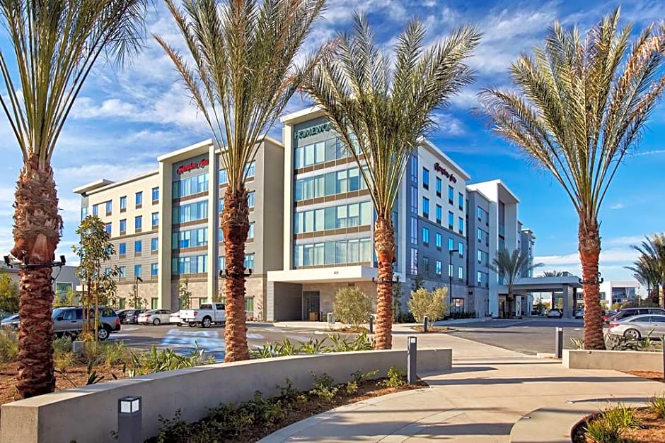 Homewood Suites by Hilton Long Beach Airport