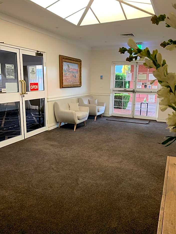 The Kidman Wayside Inn