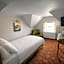 Royal Hotel